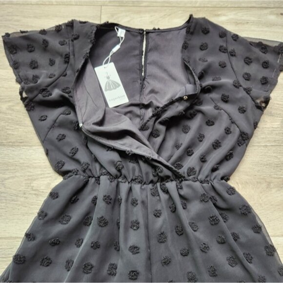 Angashion Black Shorts Romper Womens Medium Swiss Dot Short Sleeves Snaps Summer - Picture 4 of 11